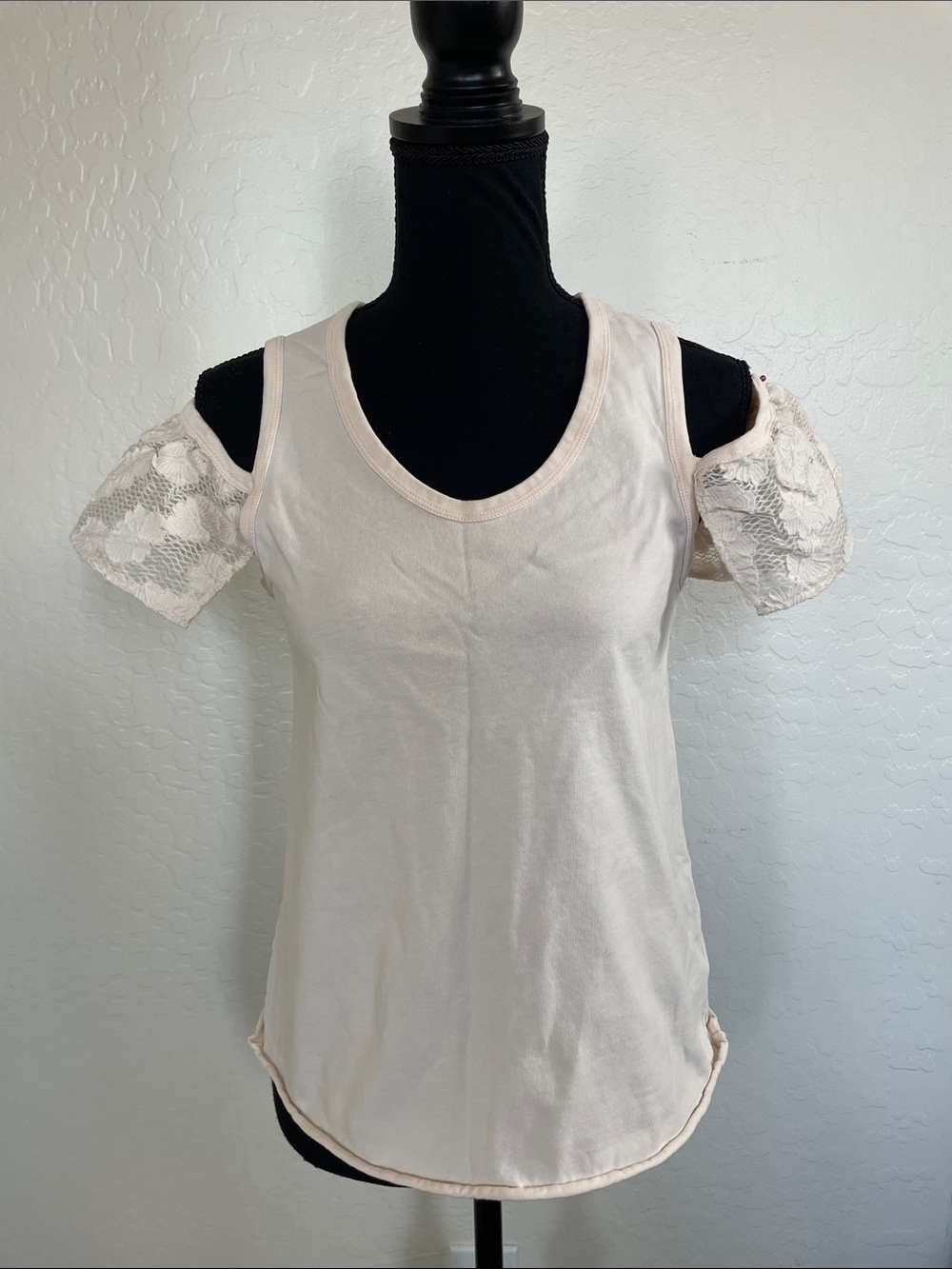 Elegant blush pink Lace Sleeve Women's Top